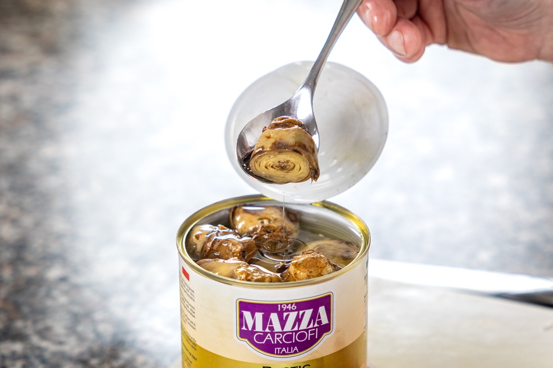 Roman-style Artichokes (Halved with Stems) 800g