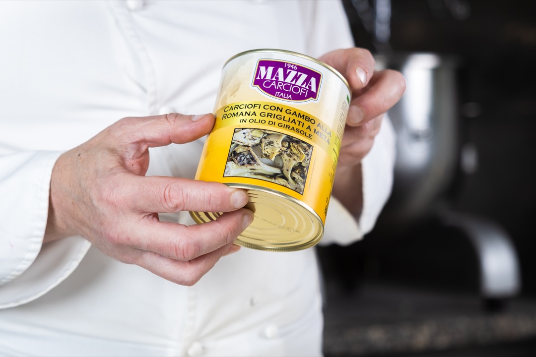 Roman-style Artichokes (Halved with Stems) 800g 3